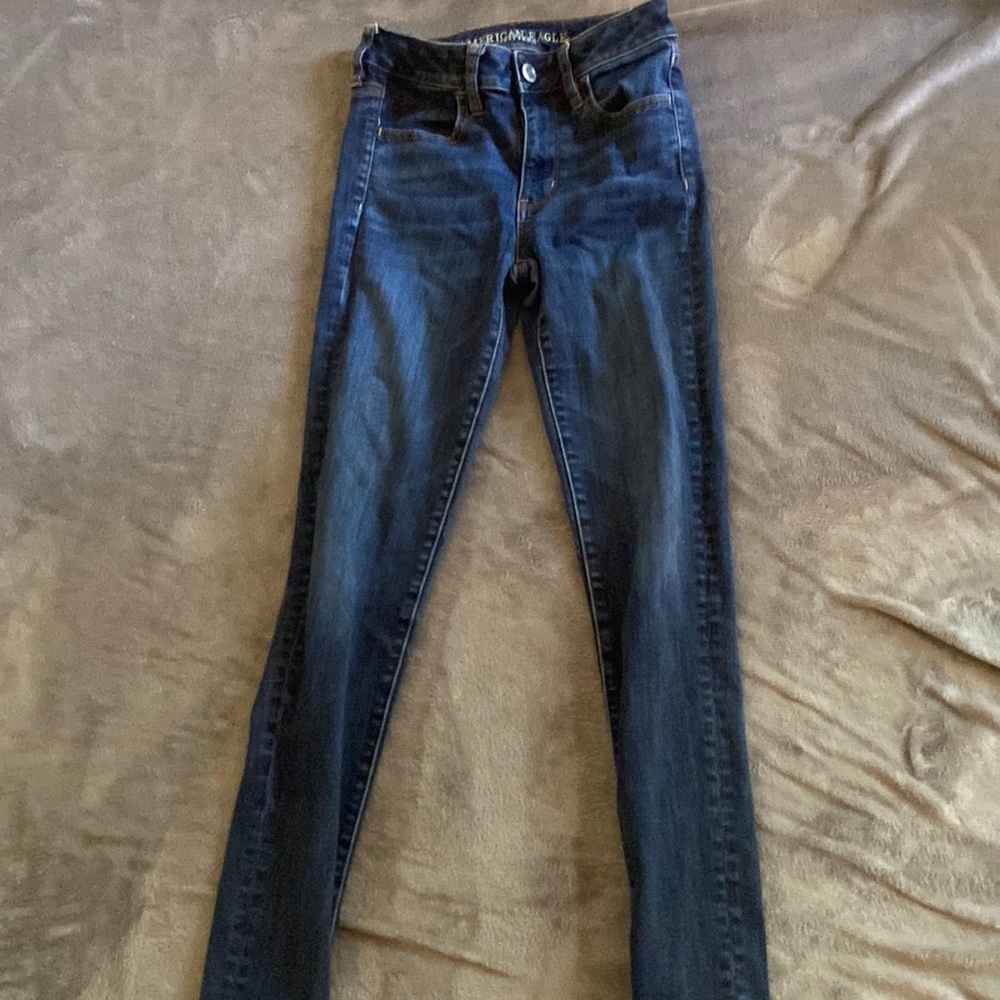 Super stretchy, skinny, comfortable jeans from american eagle